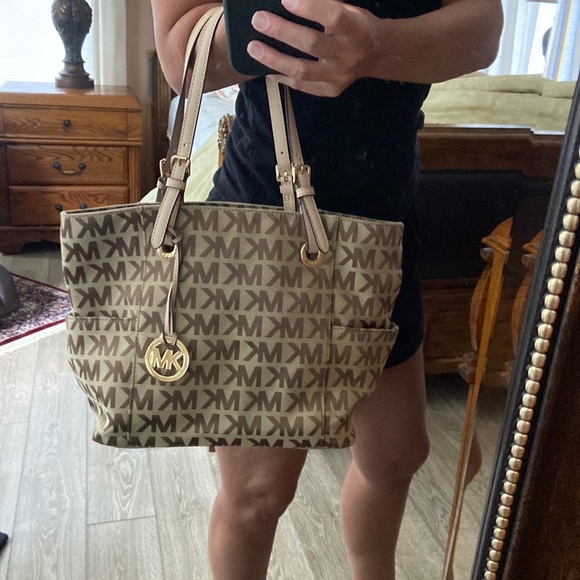 Michael Kors Handbags - Michael Kors Handbag